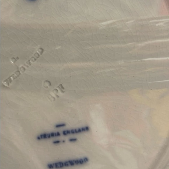 Wedgwood plate - Picture 3 of 3